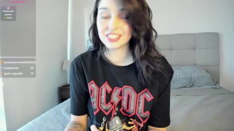 Snapshot of yourfreakygirl chatting on March 2026 07:42:01 PM Helena online show from March 2026 07:42:01 PM