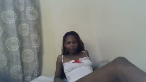 Snapshot of yourfreakygurl20 chatting on November 2025 08:08:01 PM Freaky online show from November 2025 08:08:01 PM