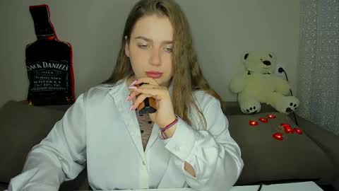 yourgem__ online show from March 2025 11:20:01 PM