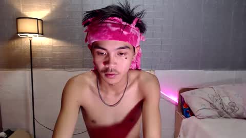 Snapshot of yourguy_josh23 chatting on March 2026 05:13:02 AM Josh online show from March 2026 05:13:02 AM