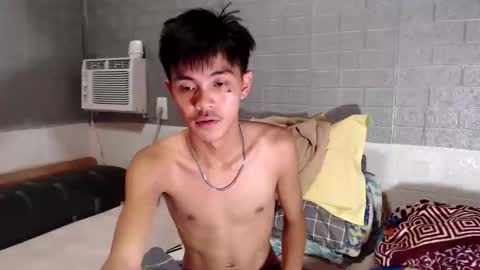 Snapshot of yourguy_josh23 chatting on April 2026 09:10:01 AM Josh online show from April 2026 09:10:01 AM