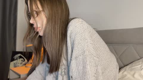 Aida online show from December 2024 02:12:01 PM