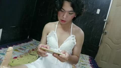 yourhotdodz online show from April 2026 01:21:01 PM