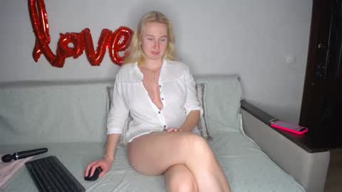 Iamyourdream online show from February 2025 09:04:01 PM