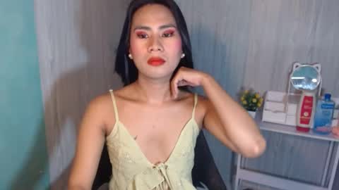 Snapshot of yourhottie_winxxx chatting on March 2025 06:19:02 PM Mauie online show from March 2025 06:19:02 PM