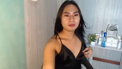 Snapshot of yourhottie_winxxx chatting on September 2025 07:08:01 AM Mauie online show from September 2025 07:08:01 AM
