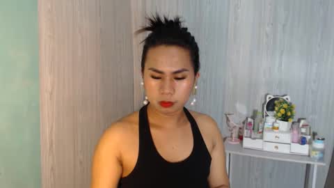 Snapshot of yourhottie_winxxx chatting on February 2026 10:41:01 PM Mauie online show from February 2026 10:41:01 PM