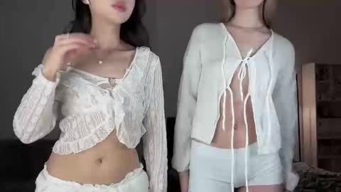 yourlittlesunrise_ online show from February 2026 05:52:01 AM