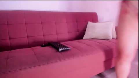 Snapshot of yourlola_milf chatting on December 2025 06:17:01 PM Lola Independent Model online show from December 2025 06:17:01 PM