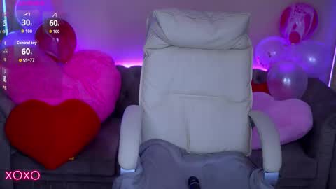 L O L A online show from February 2026 07:12:01 AM