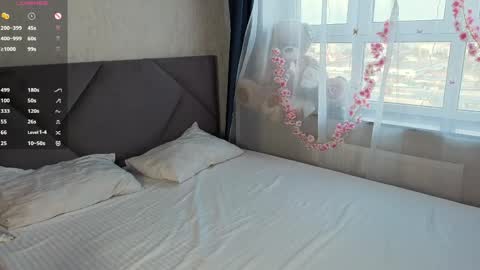 Stella foot size 41 height 175 online show from April 2026 03:17:02 PM