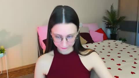Snapshot of yourlovelystoryy chatting on July 2026 12:22:02 PM Vetta online show from July 2026 12:22:02 PM