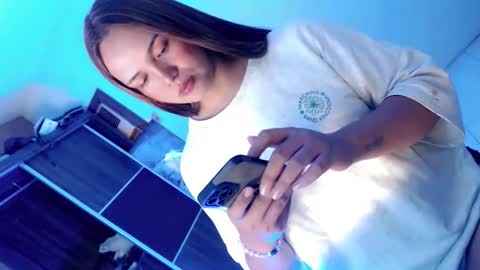 PEARL online show from October 2025 04:00:01 AM