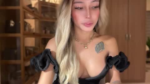 Pearl online show from March 2026 12:29:01 PM