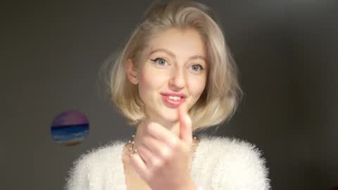 Eva online show from December 2024 11:55:01 PM