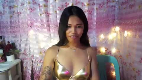 Snapshot of yourqueen_19 chatting on August 2026 12:19:01 PM yourqueen_19 online show from August 2026 12:19:01 PM