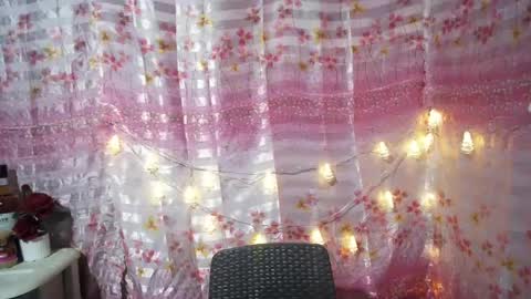 Snapshot of yourqueen_19 chatting on August 2026 10:50:02 AM yourqueen_19 online show from August 2026 10:50:02 AM