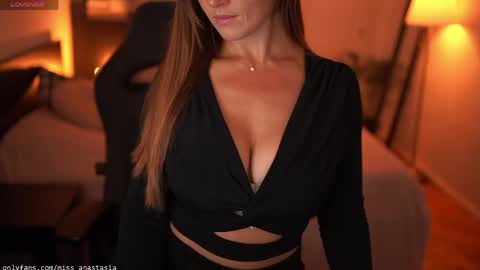 Snapshot of yours_anastasia chatting on May 2026 09:31:01 PM Anastasia online show from May 2026 09:31:01 PM