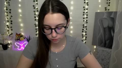 Happy online show from February 2025 01:39:01 PM