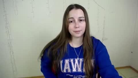 Snapshot of yours_piece_of_happiness_ chatting on February 2026 06:55:02 AM Happy online show from February 2026 06:55:02 AM