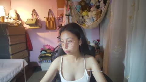 Snapshot of yourshy_cess chatting on April 2026 02:12:01 PM Cess online show from April 2026 02:12:01 PM