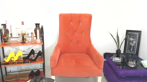 yoursignificantothersxx online show from February 2025 05:41:01 AM