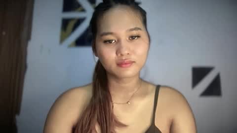 Snapshot of yoursweetgirl_zia chatting on May 2026 05:05:02 AM yoursweetgirl_zia online show from May 2026 05:05:02 AM