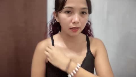 Snapshot of yoursweethot_faye chatting on February 2026 06:18:01 PM Faye online show from February 2026 06:18:01 PM