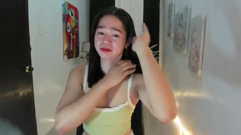 yourtinybunny online show from October 2025 10:36:01 AM