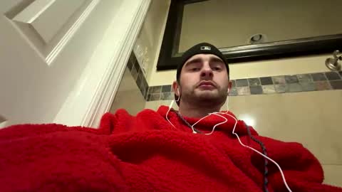 yourwhiteislandboy online show from May 2026 05:01:02 AM