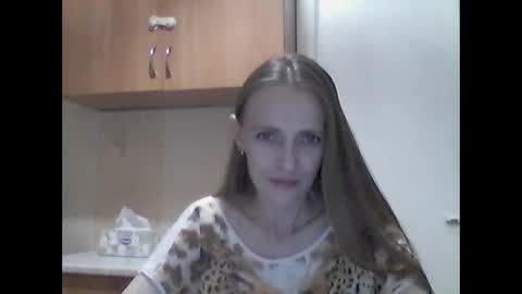 Snapshot of youur_light chatting on May 2026 06:35:02 PM Youur light online show from May 2026 06:35:02 PM