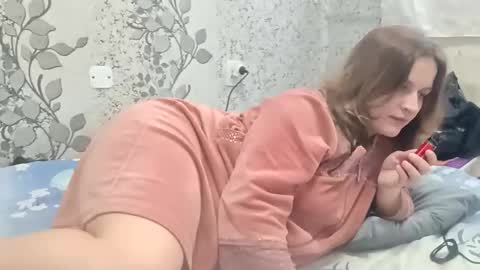 Snapshot of yoyrgirlxq chatting on April 2026 09:38:01 AM Yoyrgirlxq online show from April 2026 09:38:01 AM