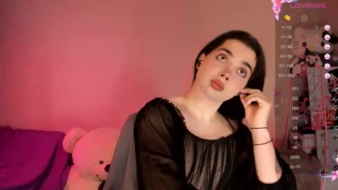 Ysabell online show from September 2025 01:16:02 PM