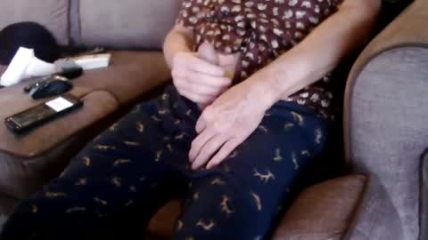 ytsim58 online show from February 2026 04:03:02 PM