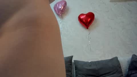 Snapshot of yuki_mii chatting on February 2025 05:42:02 AM Yuki online show from February 2025 05:42:02 AM