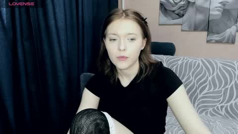 YukiShine online show from April 2026 11:00:02 AM