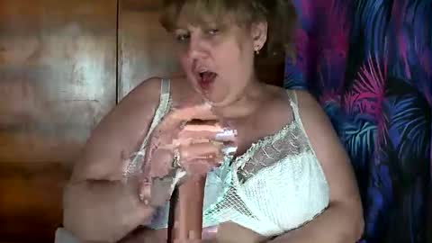 Snapshot of yulia1979 chatting on October 2025 07:43:02 AM Yula online show from October 2025 07:43:02 AM