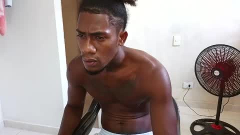 Snapshot of yulian_23 chatting on May 2026 05:29:01 PM Ivan online show from May 2026 05:29:01 PM