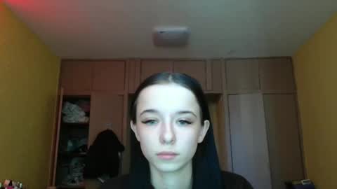 Yuliia online show from April 2026 10:49:02 AM