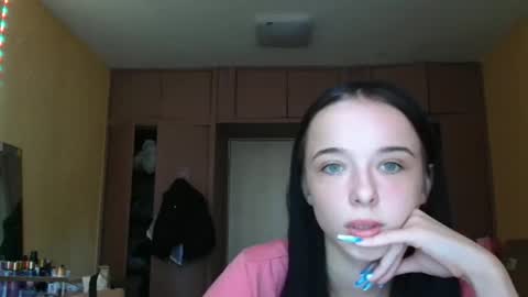 Yuliia online show from June 2026 07:47:02 AM