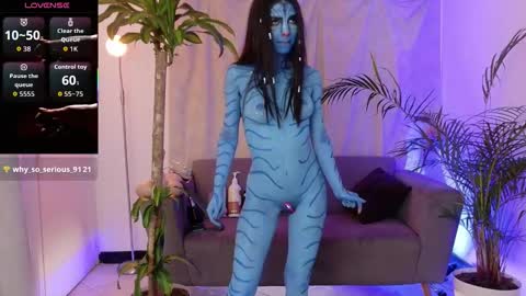 yuliethpetite online show from September 2025 11:05:01 PM