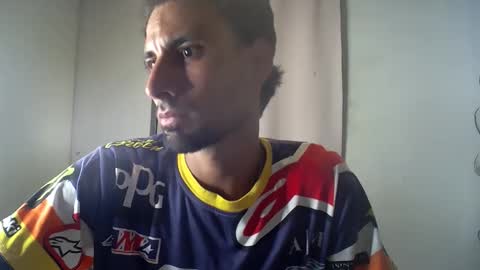 yulihotsweet online show from October 2025 05:30:02 AM