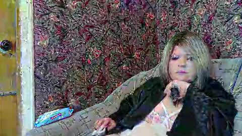 yuliiared online show from April 2026 07:03:02 AM