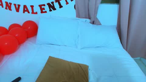 Yulina online show from February 2025 03:42:01 AM