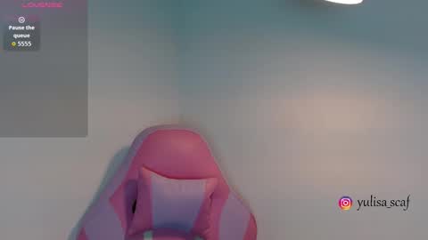 Yuli and SaraIndependent model online show from February 2026 03:37:02 AM