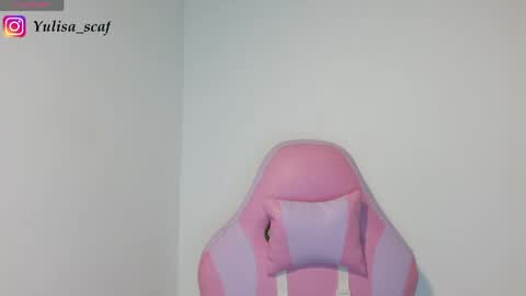 Snapshot of yulissa18 chatting on May 2026 02:51:01 AM Yuli and SaraIndependent model online show from May 2026 02:51:01 AM