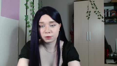 Eva online show from December 2025 05:06:02 PM