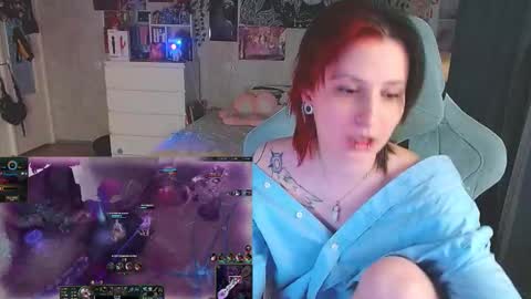 Snapshot of yum_neko_chan chatting on December 2025 06:36:02 PM Kris online show from December 2025 06:36:02 PM