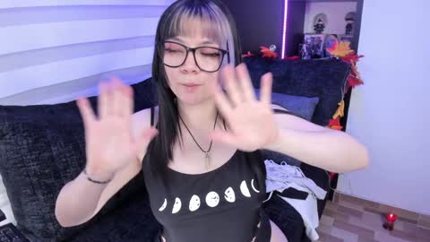 Yume    online show from December 2024 05:48:01 AM