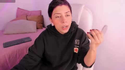 YUMEKO  online show from November 2025 11:40:02 AM